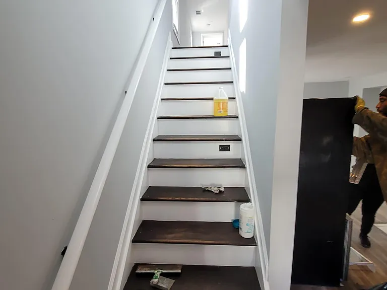 1029 E Grand St #2 — Photo 7