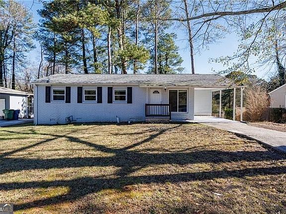 3rd image of 779 Amber Pl NW