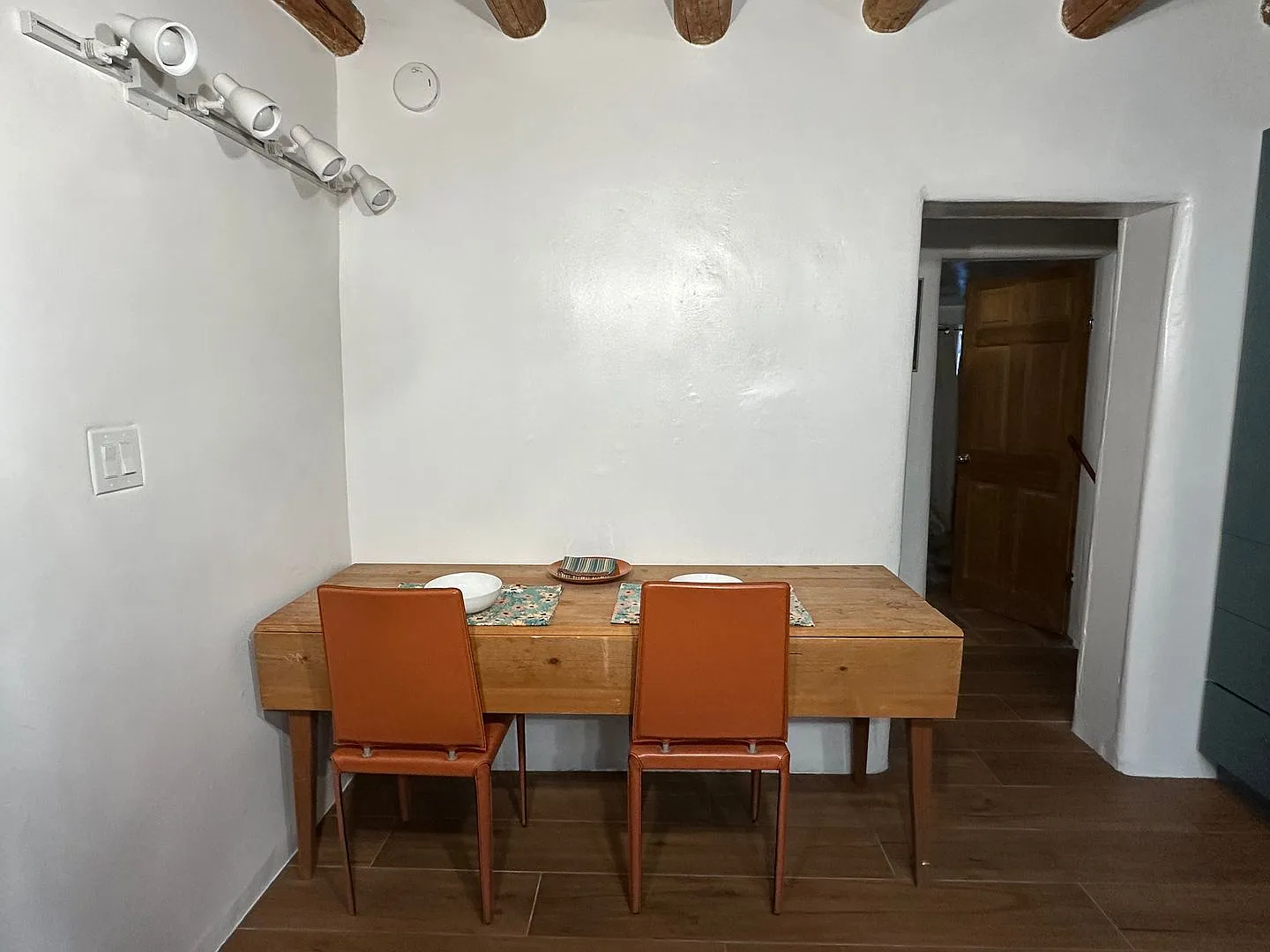 142 Duran Street Unit 1 - Historic Guadalupe *Offered furnished* — Photo 4