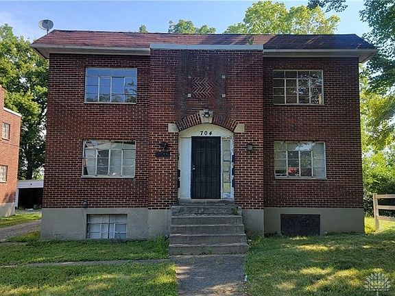 4th image of 710 Rockford Ave #704