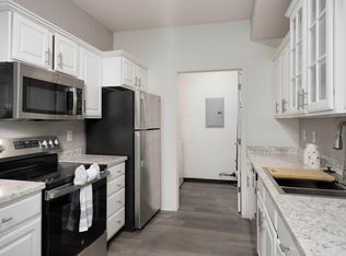 Summerhill Estates Apartments, Lansing, MI 48911