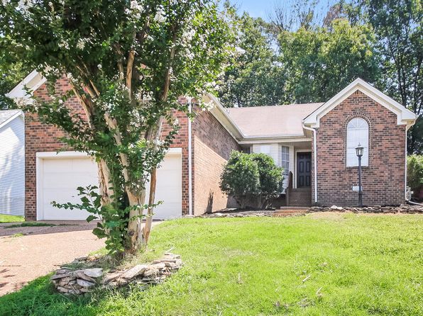 3724 Belle Oaks Dr