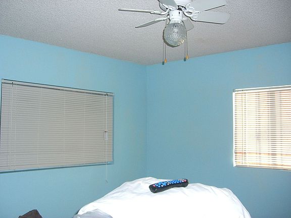 hawaiian sky blue room