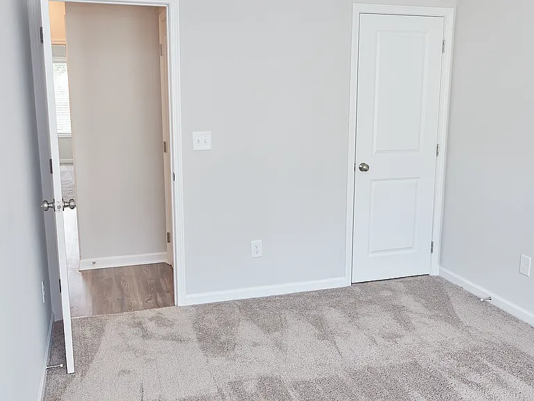 2890 Royal Heights Dr NW #1 — Photo 17