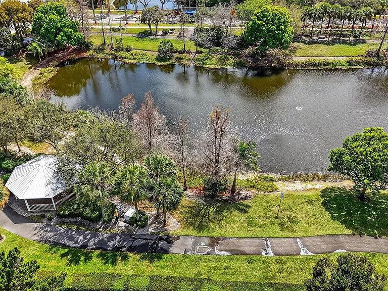 4210 Key Lime Blvd — Photo 62