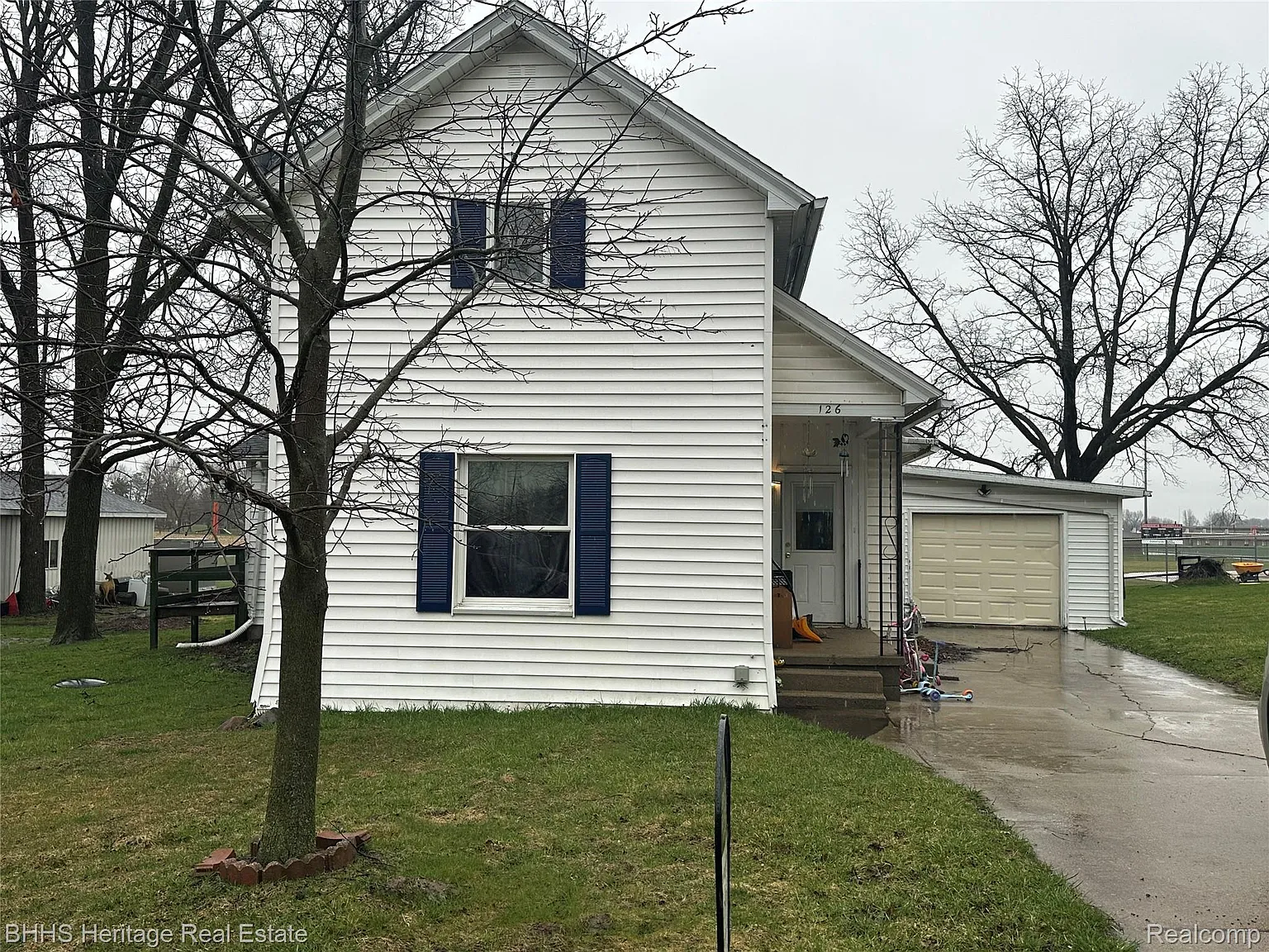 126 W Mason St photo 1