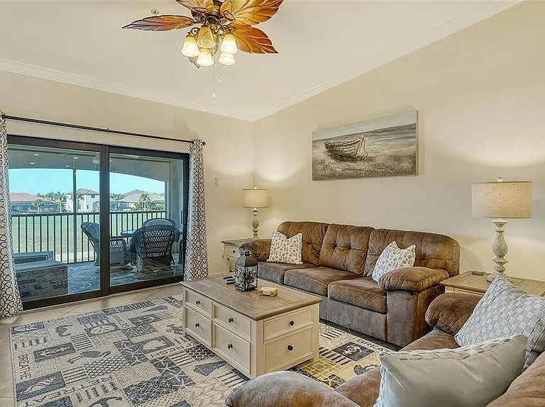 5537 Palmer Cir #201 — Photo 10