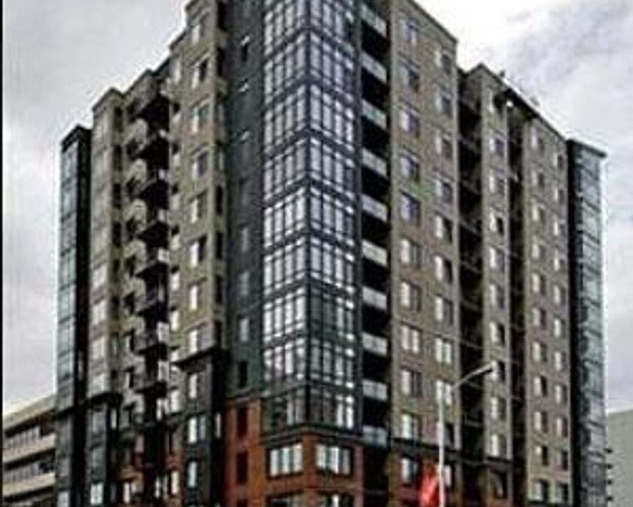 1st image of 2721 1st Ave Unit 810