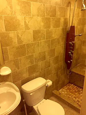 Rented by Bezell Group | media 7