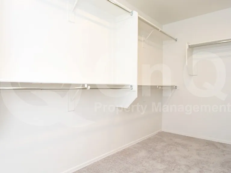 1517 E Desert Breeze Dr — Photo 20