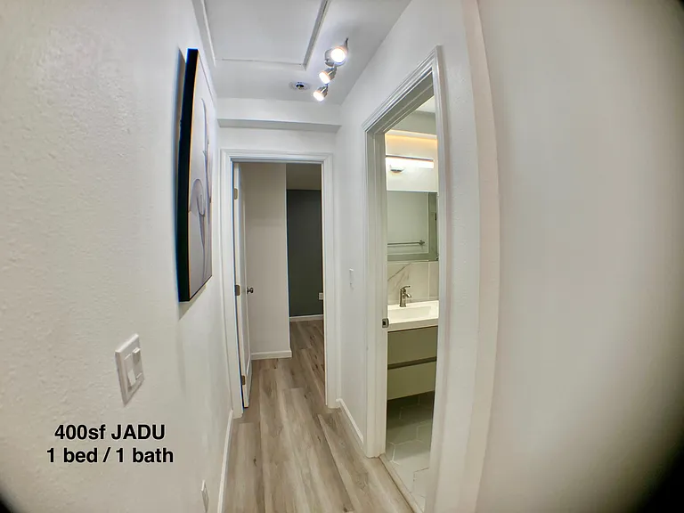 4833 Rushden Ave — Photo 12