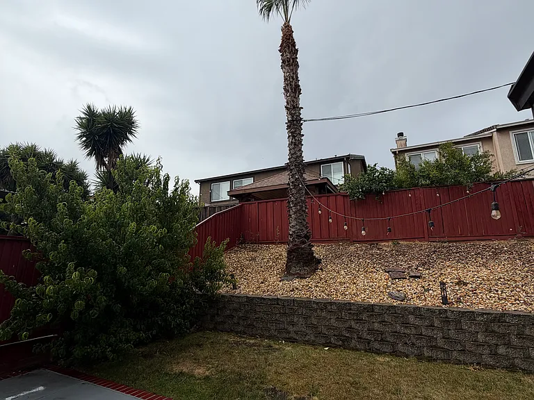 1237 San Benito Dr — Photo 17