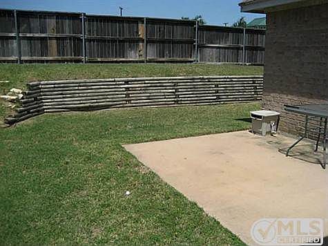 1st image of 8105 Adcock Ct
