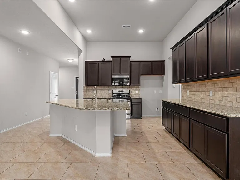 5210 Adria Hills Cir — Photo 7