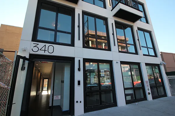 Rented by Hagstrom Management Inc | media 56