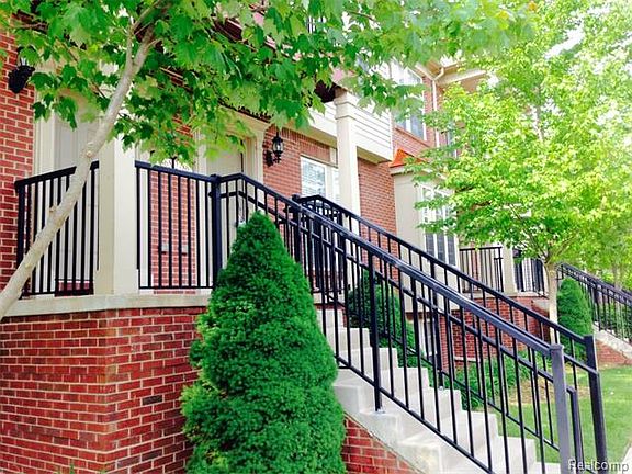 2nd image of 27867 Hopkins Dr #1