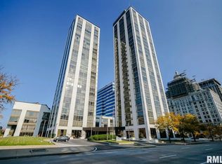 125 SW Jefferson Ave #W5W, Peoria, IL