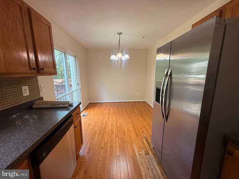 4805 Springmaid Ln — Photo 8
