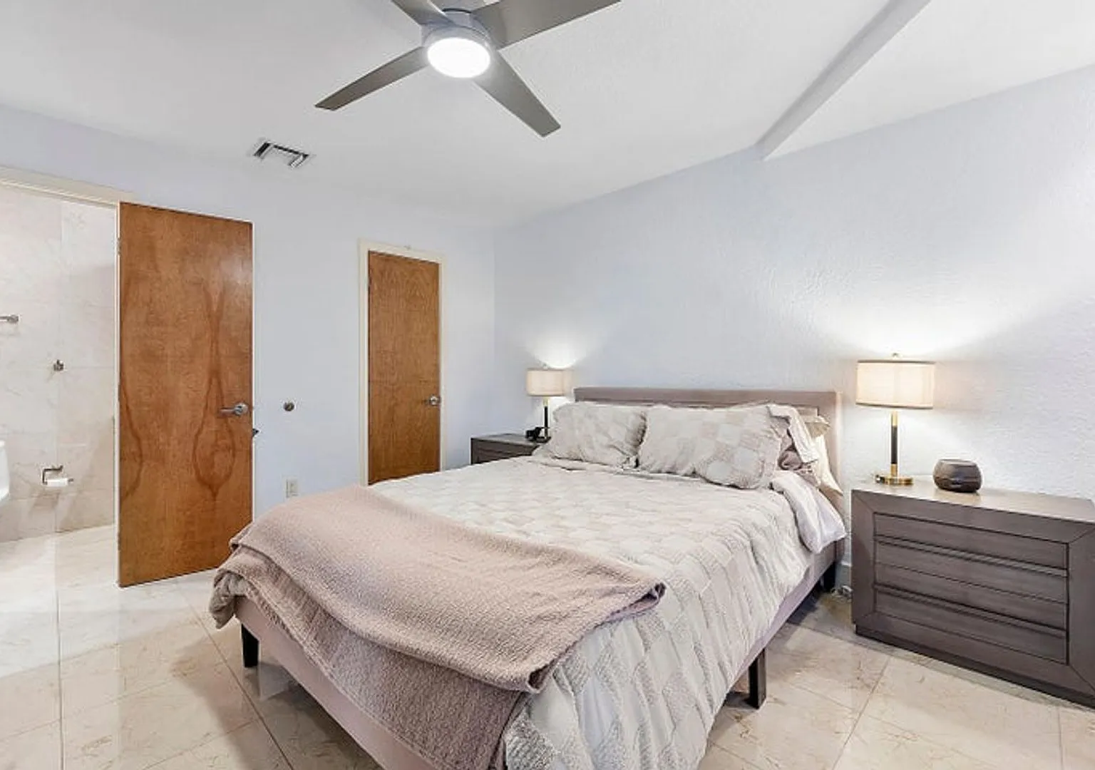 40 Portside Drive, Fort Lauderdale, FL 33316 — Photo 4