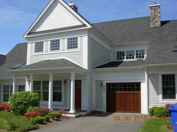 202 Strawberry Ln, South Windsor, CT 06074