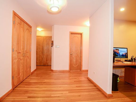 4th image of 2678 Ocean Ave APT 1B