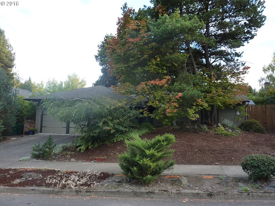 1st image of 11915 SW Morning Hill Dr