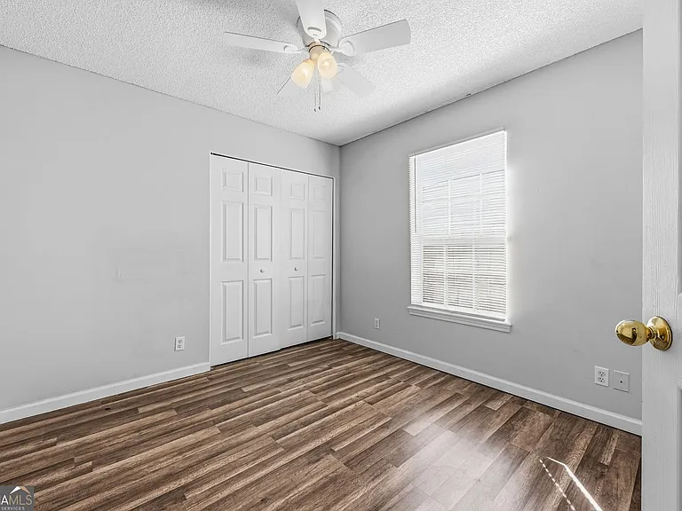 401 Maggie Way — Photo 19