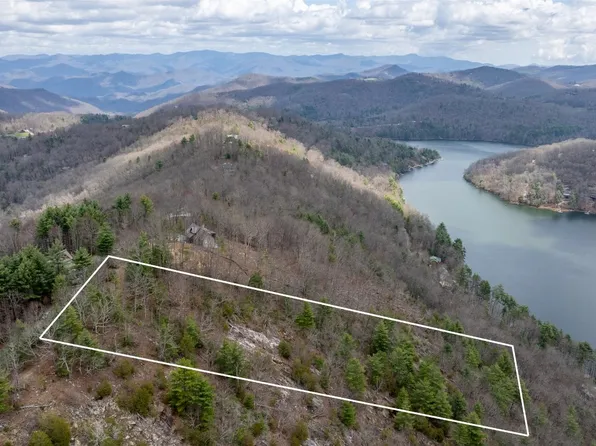 97 Channel View Drive, Cullowhee, NC 28723