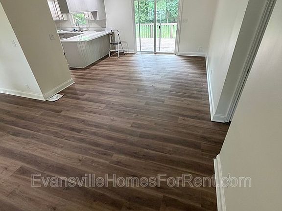 4th image of 9501 Darmstadt Rd