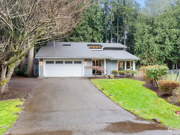 261 NW Bridle Ridge Boulevard, Bremerton, WA 98311