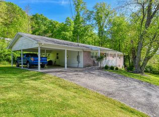 206 East Dr, Powell, TN 37849