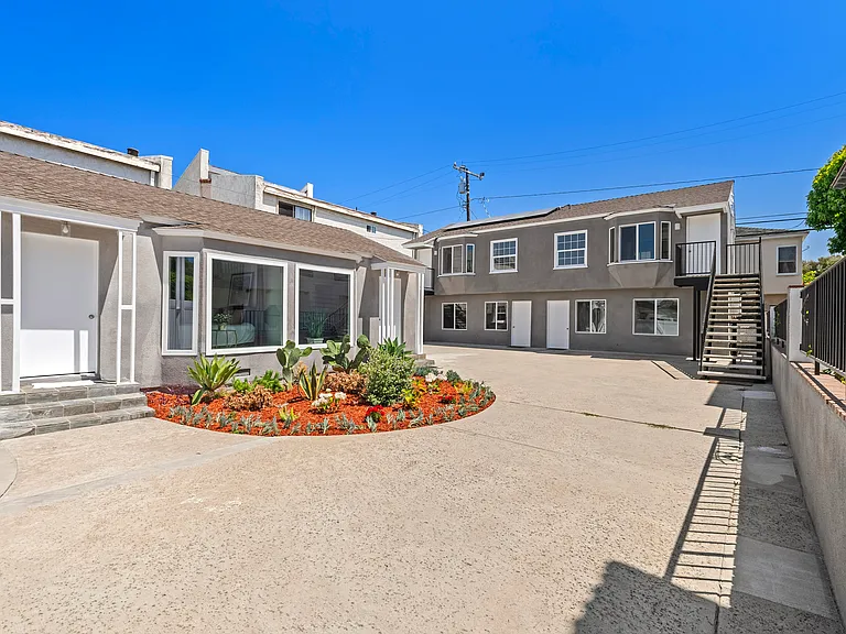 1165 Stanford St #A — Photo 5
