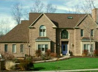 607 Shady Oak Ct, Mars, PA 16046