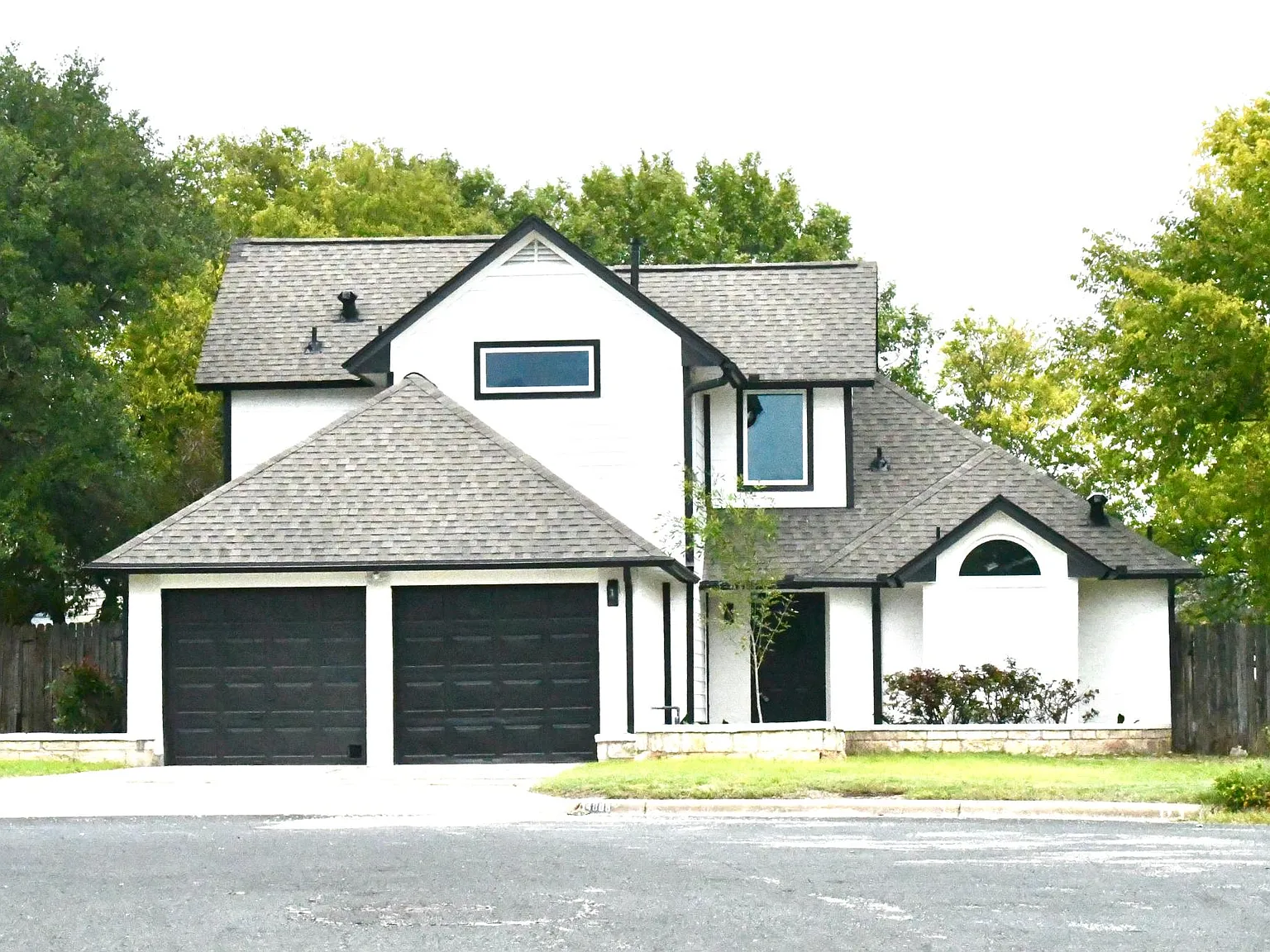 14808 Cervin Cv — Photo 1