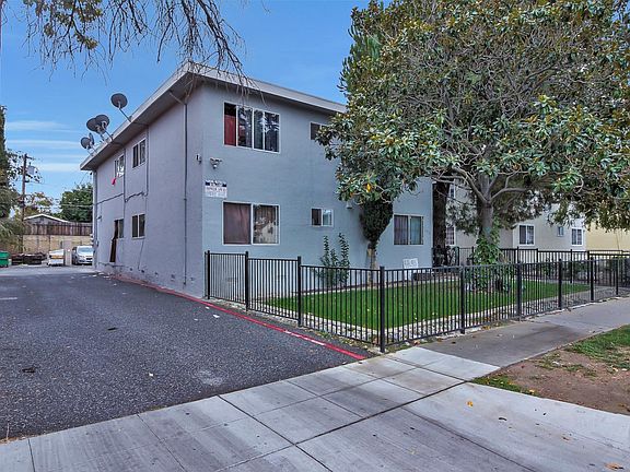 2nd image of 1412 Carnelian Dr