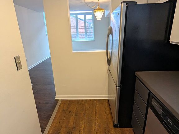 5th image of 325 S Highland Ave APT 203