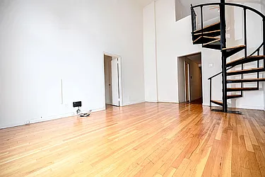 Rented by Urbane Brokerage