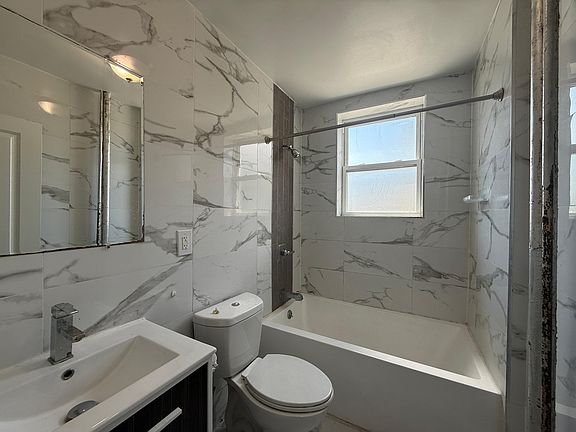 5th image of 79 Congress St #104