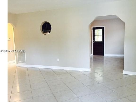3rd image of 1150 NW 127th St #1150