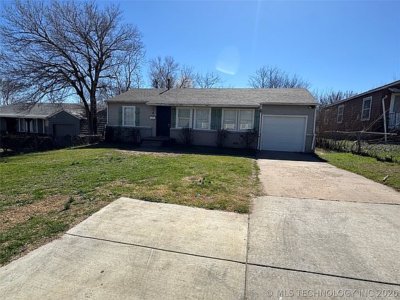 2nd image of 10 E 50th Pl N