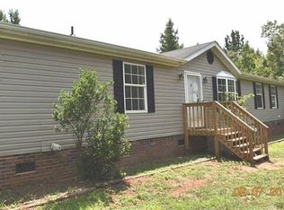 817 Christine Ct, Catawba, SC 29704
