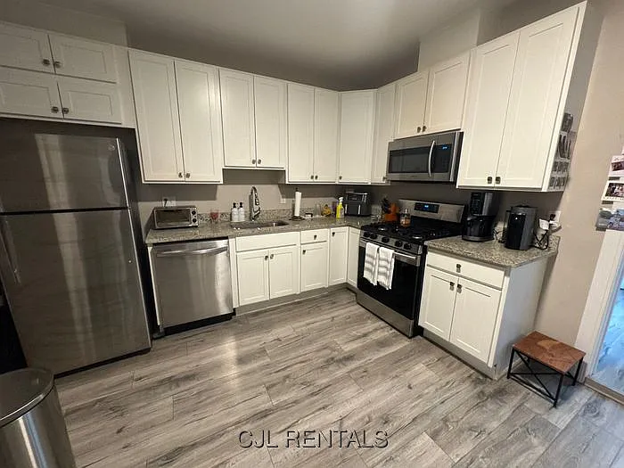 63 Falcon St #3R-21 — Photo 10