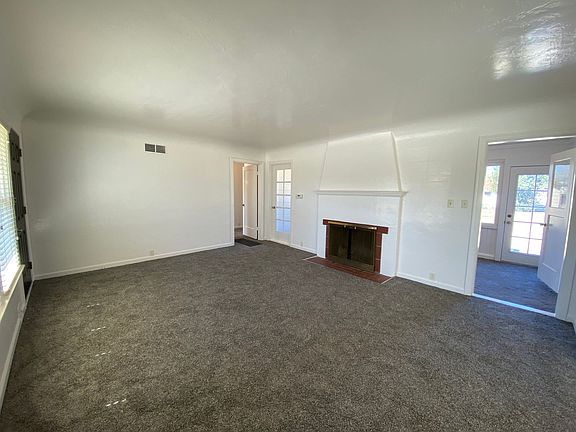 4th image of 526 Madison Ave