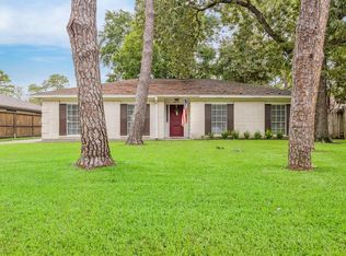 14114 Saint Marys Ln, Houston, TX 77079
