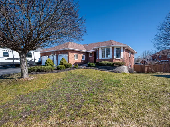 345 Booth Ct, Cobourg, ON K9A 5N5