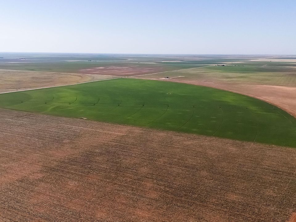 1st image of 385 S Us Highway 385