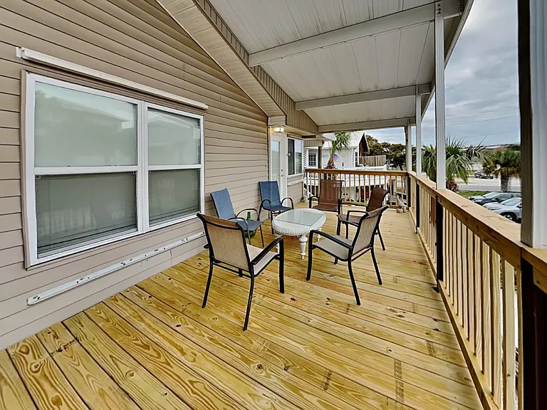109 Driftwood Rd #A — Photo 6