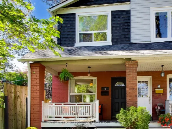 4 Bellhaven Rd, Toronto, ON M4L 3J5