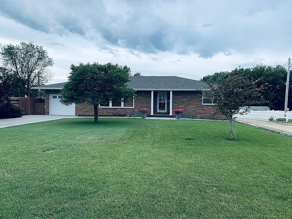 306 W Armory Dr, Norton, KS 67654 Zillow