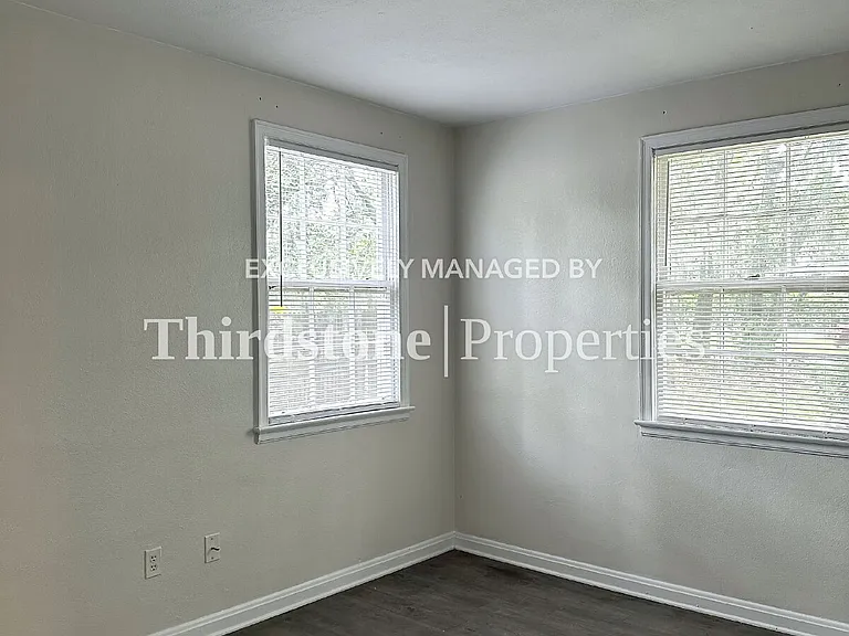 7959 Concord Blvd W — Photo 15